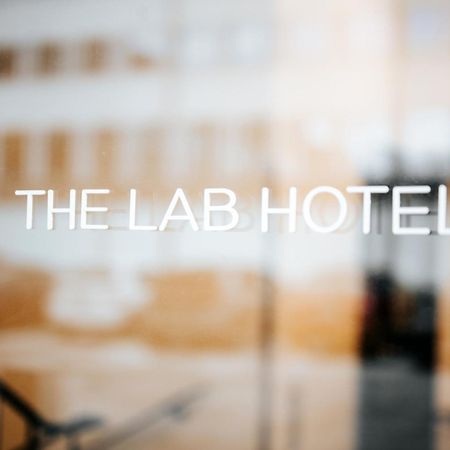 The Lab Hotel Solna Esterno foto